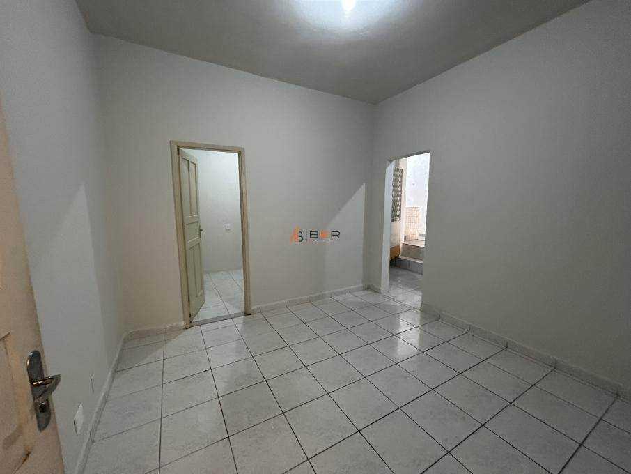 Casa, 1 quarto, 40 m² - Foto 1